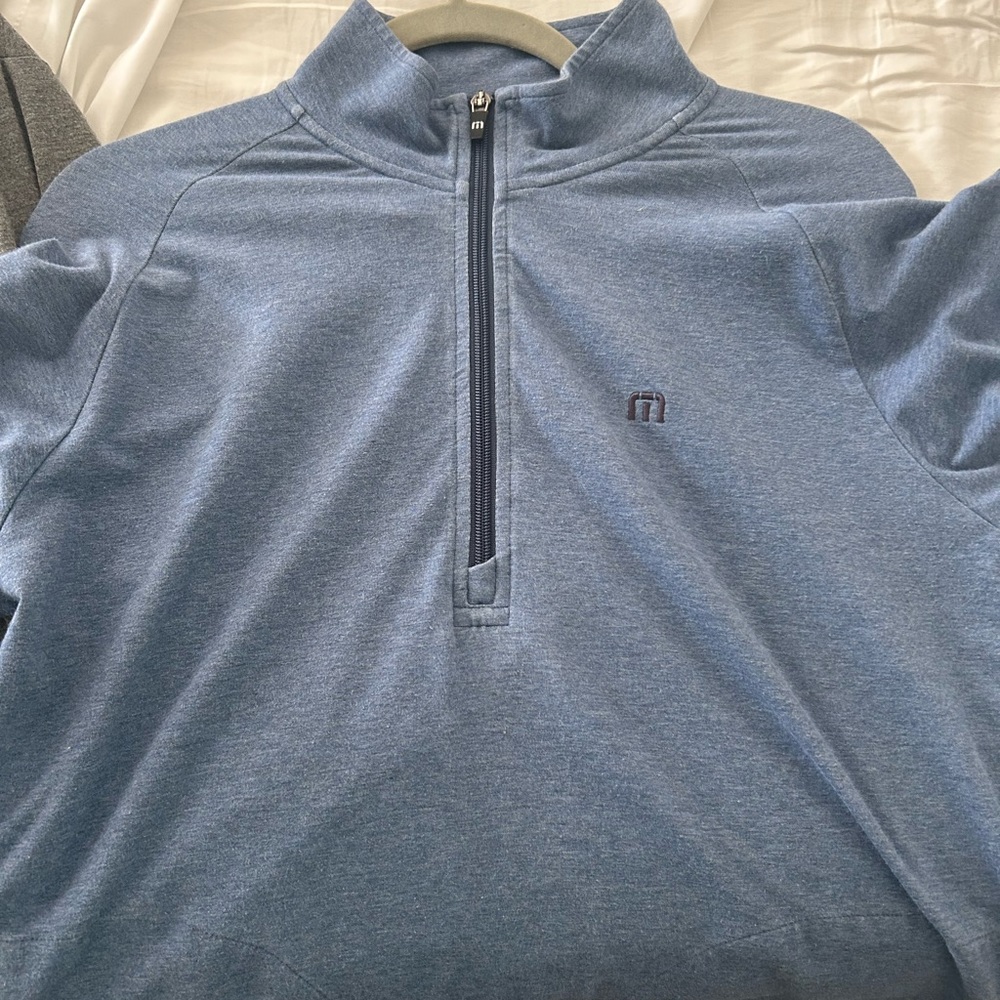 Set of 3 Travis Mathew Pullovers Size Medium